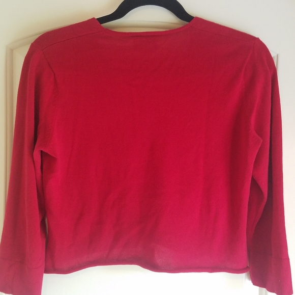 Red top - Picture 2 of 2